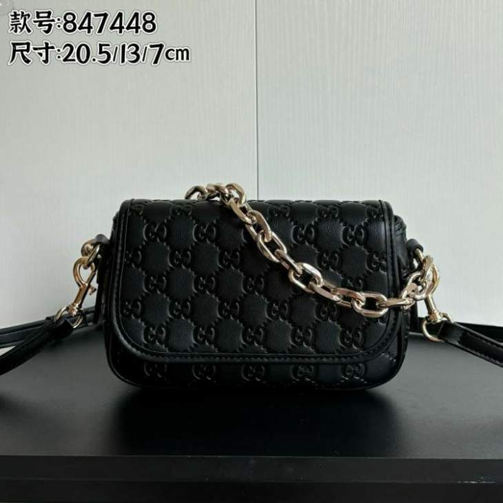 Picture of Gucci Handbags _SKUfw230739436fw